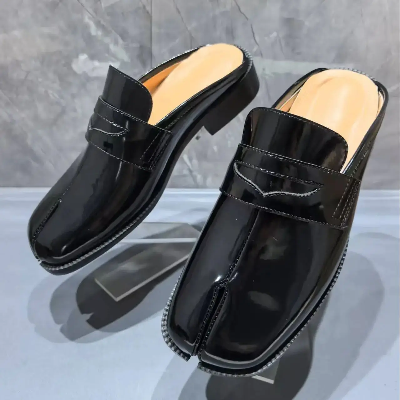 Split Toe Tabi Men's Slippers  - Men'S Shoes With Toes 评论和价格